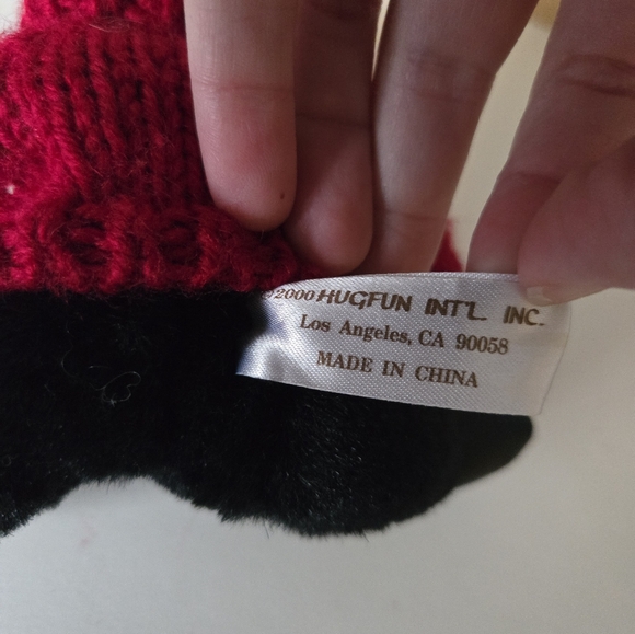 Vintage Penguin Hugfun Int. 2000 Winter Red Sweater 4" Plush Stuffed Animal Toy - Picture 5 of 12